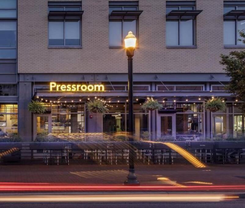 The Willa On 7Th, Located In Downtown Bentonville! מראה חיצוני תמונה